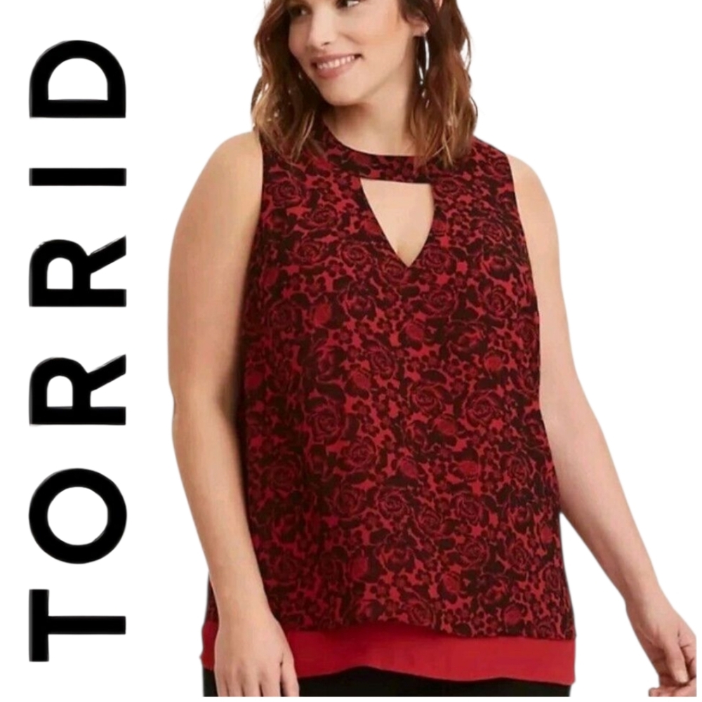 Torrid Keyhole Front Tie Neck Sleeveless Black & Red Floral Top 2X EUC
